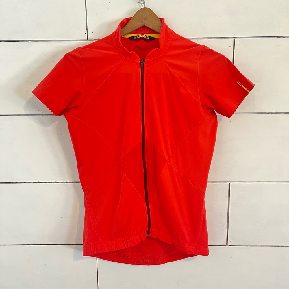 Mavic Red Sequence Cycling Jersey. Size XLarge. EUC